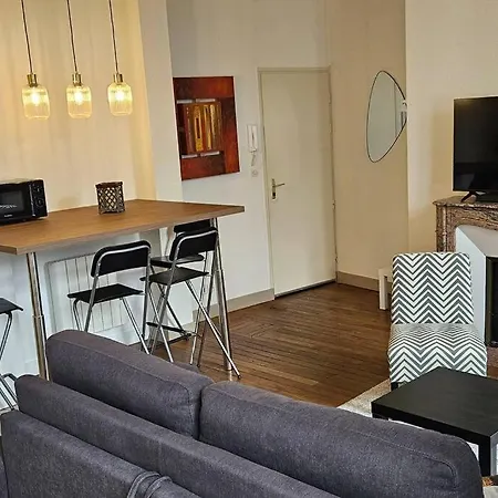 Un Sejour A Centre Place Des Halles Apartment