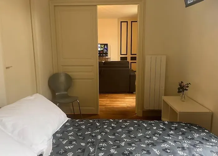 Un à Centre Place Des Halles Appartement Tours
