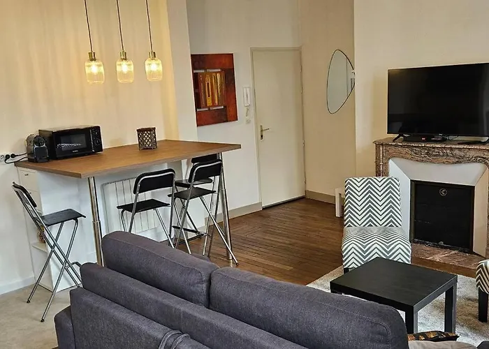 Un à Centre Place Des Halles Appartement